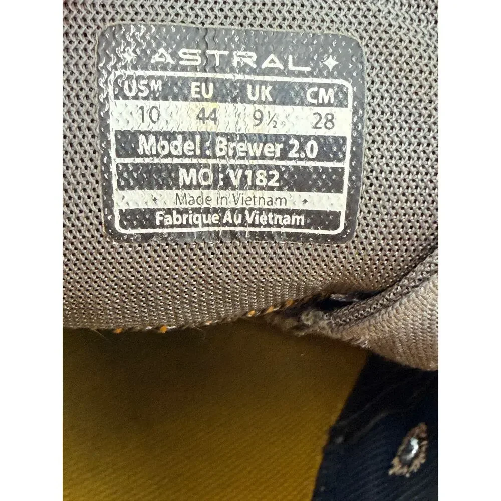 Astral Brewer 2.0 Water Shoes Mens 10 Navy Gray Yellow Minimalist Hiking Boating